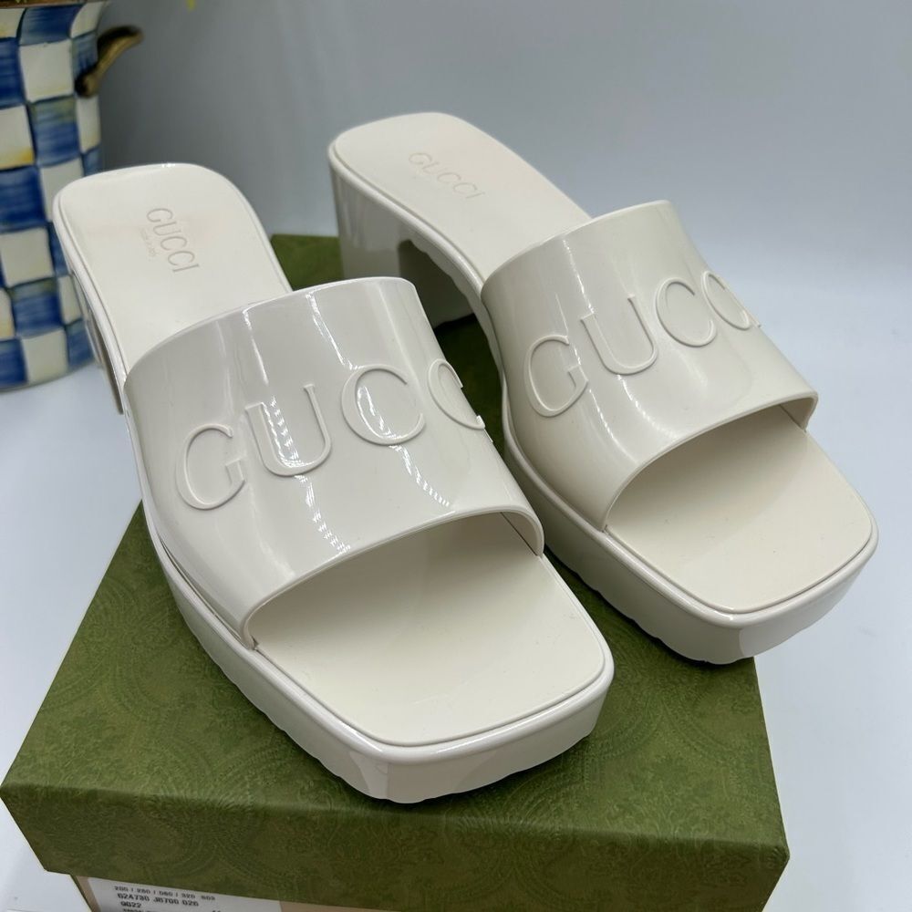 Women’s Gucci, rubber block, low heel slides, size 41 made in Italy